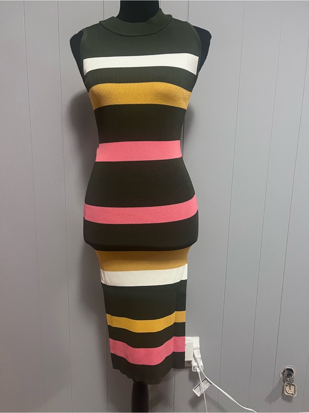 New York & Company Green/yellow Striped Knit Bodycon Maxi Dress Size small